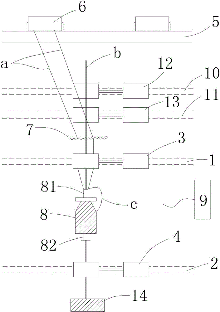 Device and method for producing hollowed fancy yarn