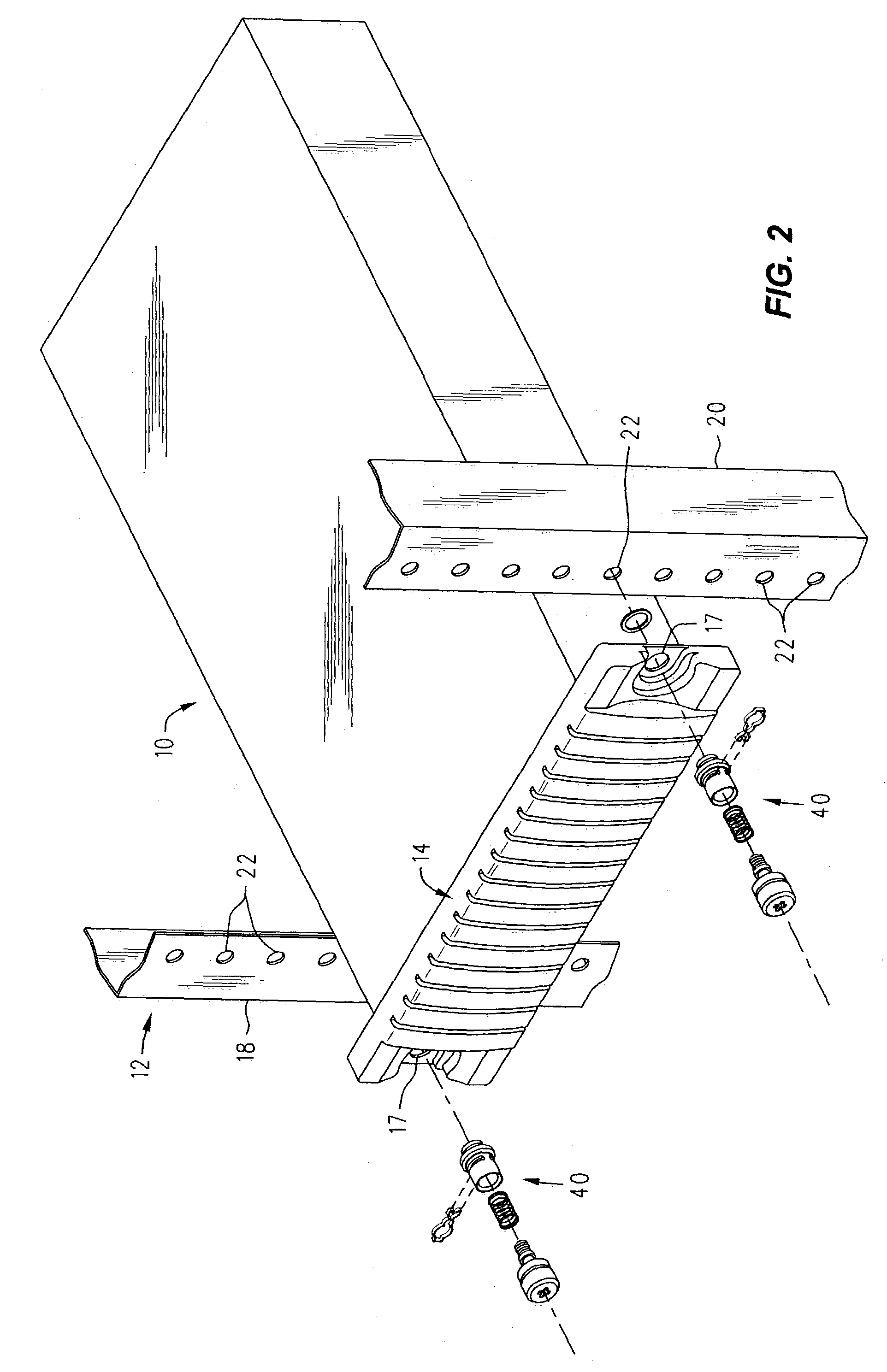 Mounting device for securing an electronic device to an equipment rack