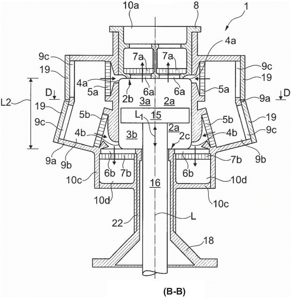 Housing upper part of labyrinth piston compressor and method for cooling same, and labyrinth piston compressor