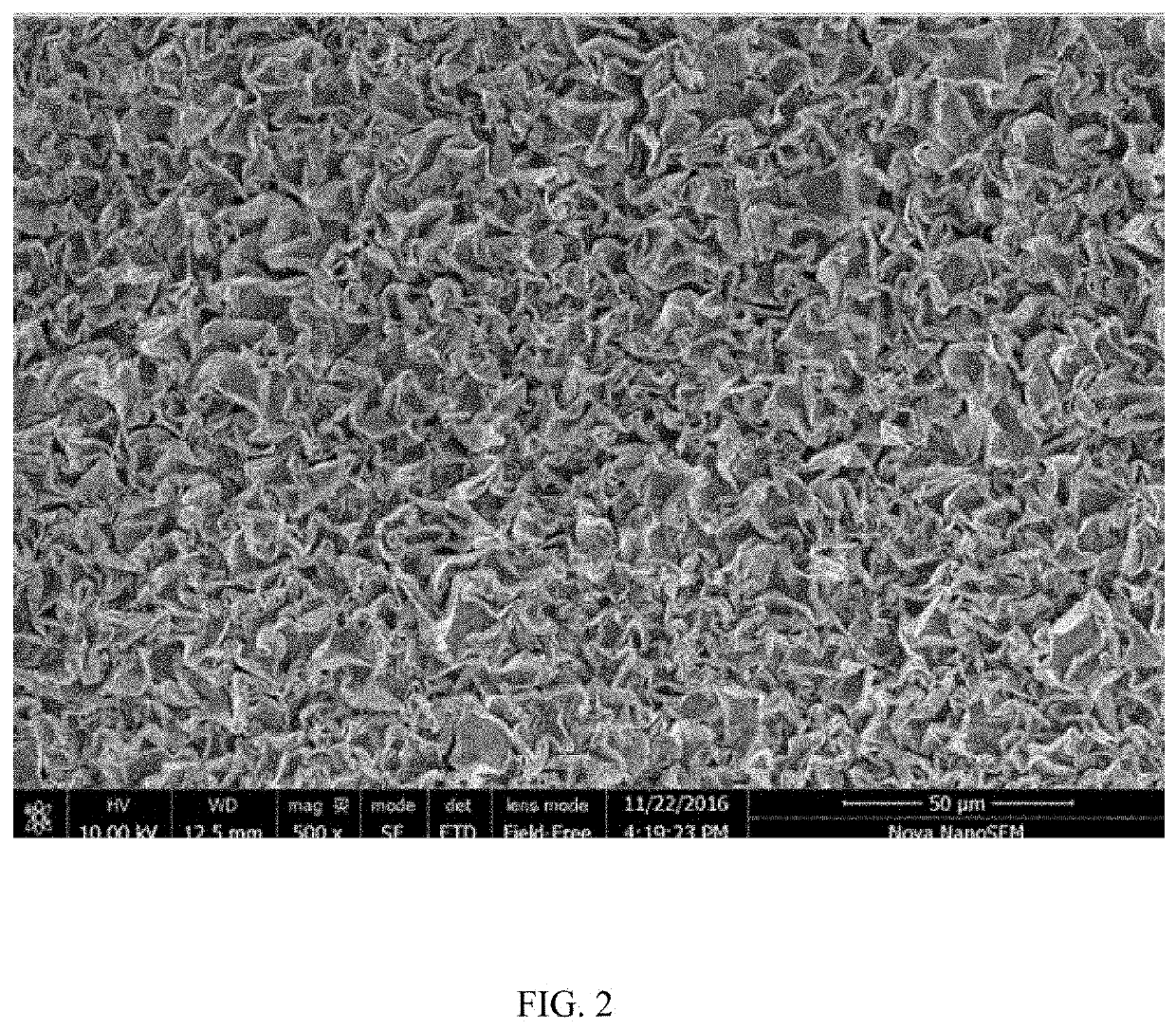 Composite structure with porous metal