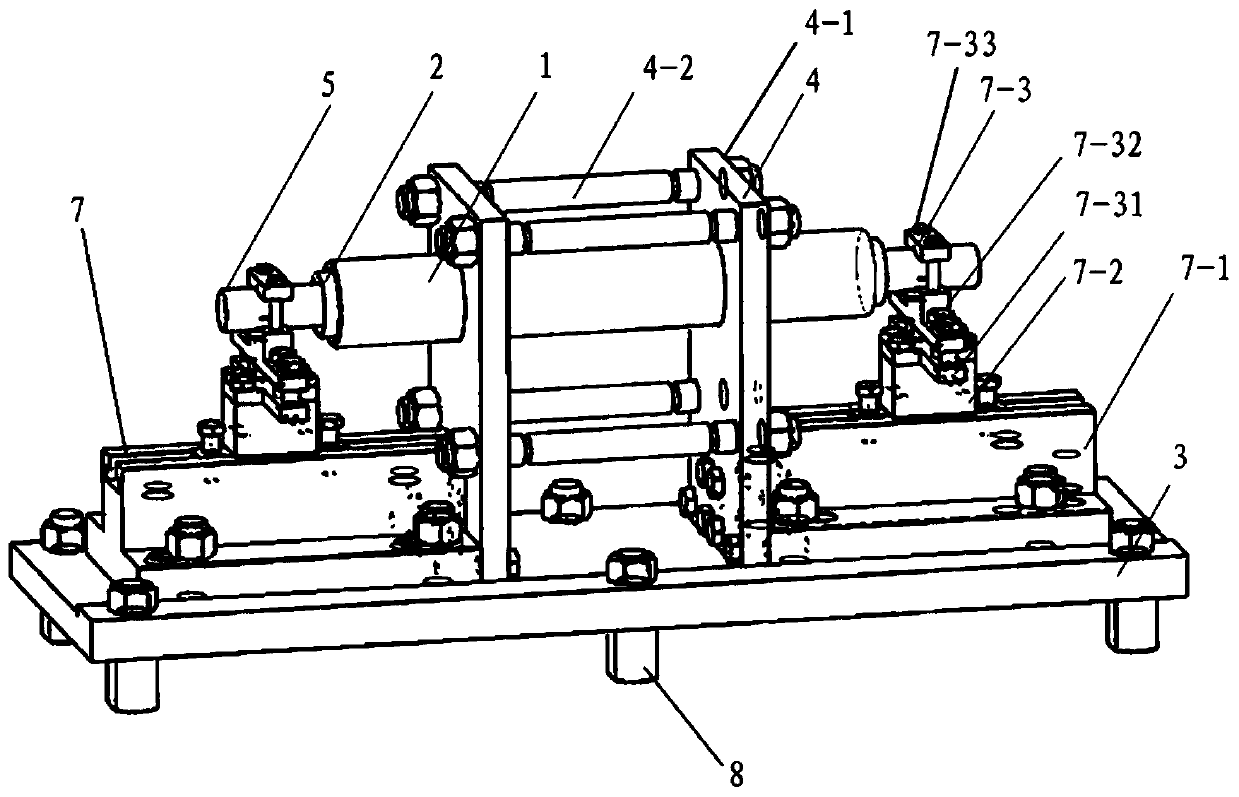 Electromagnetic pulse forming device and method for bimetallic composite pipe fitting