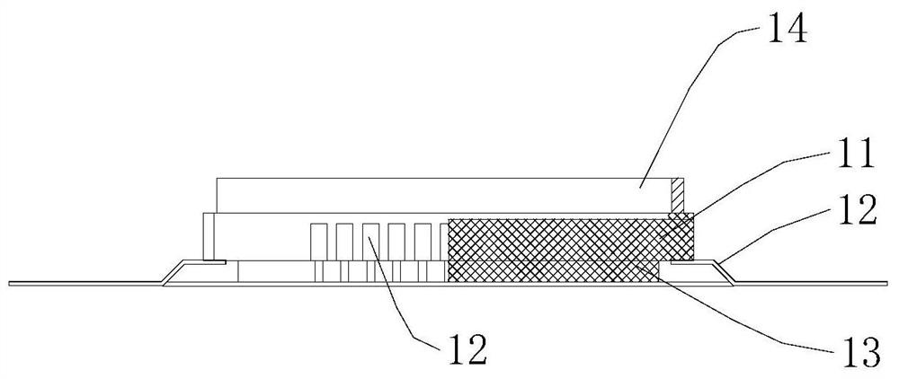 Ceramic four-side flat packaging shell and ceramic four-side flat packaging device