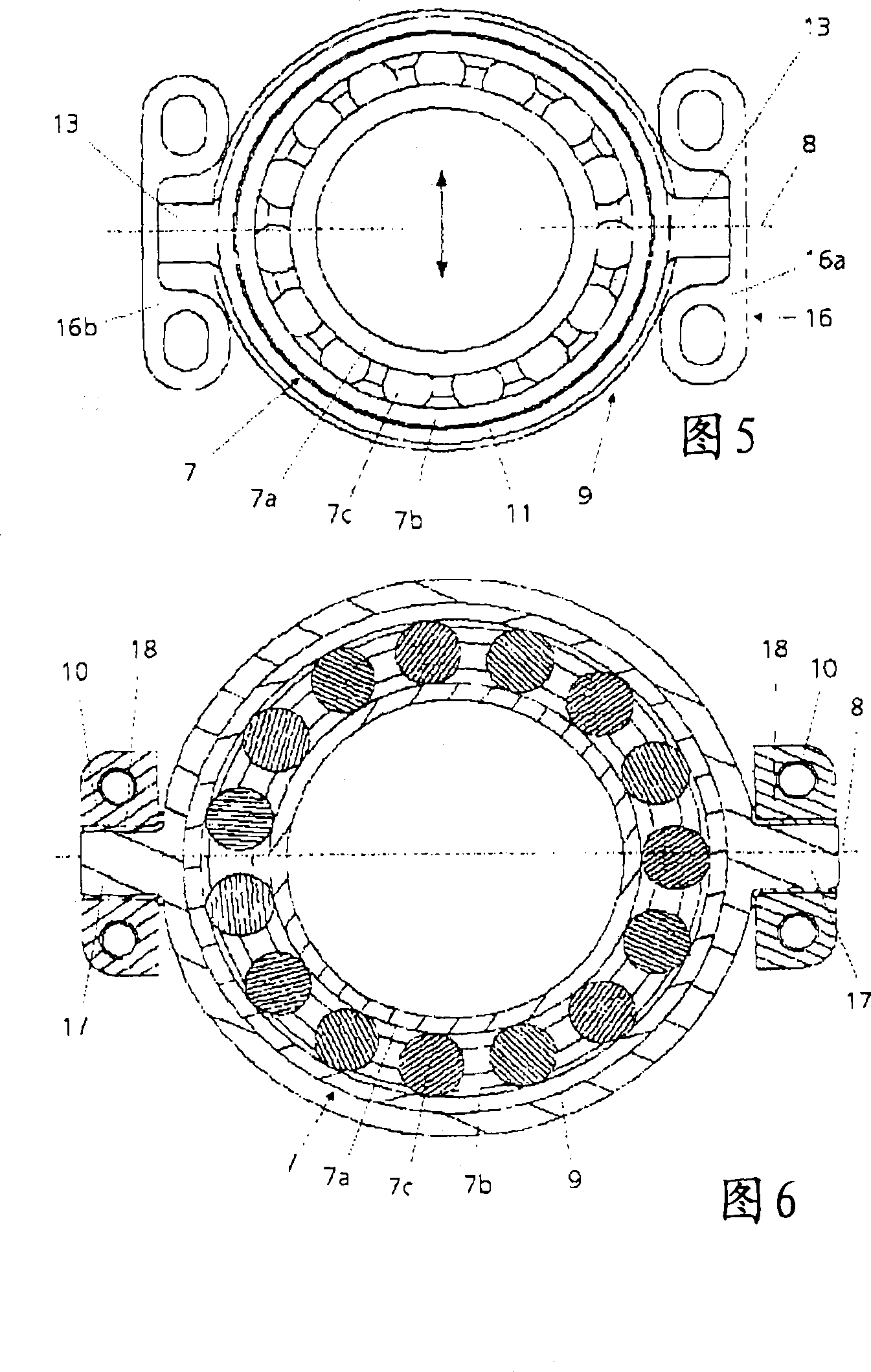 Power steering with an elastically mounted recirculating ball spindle gear