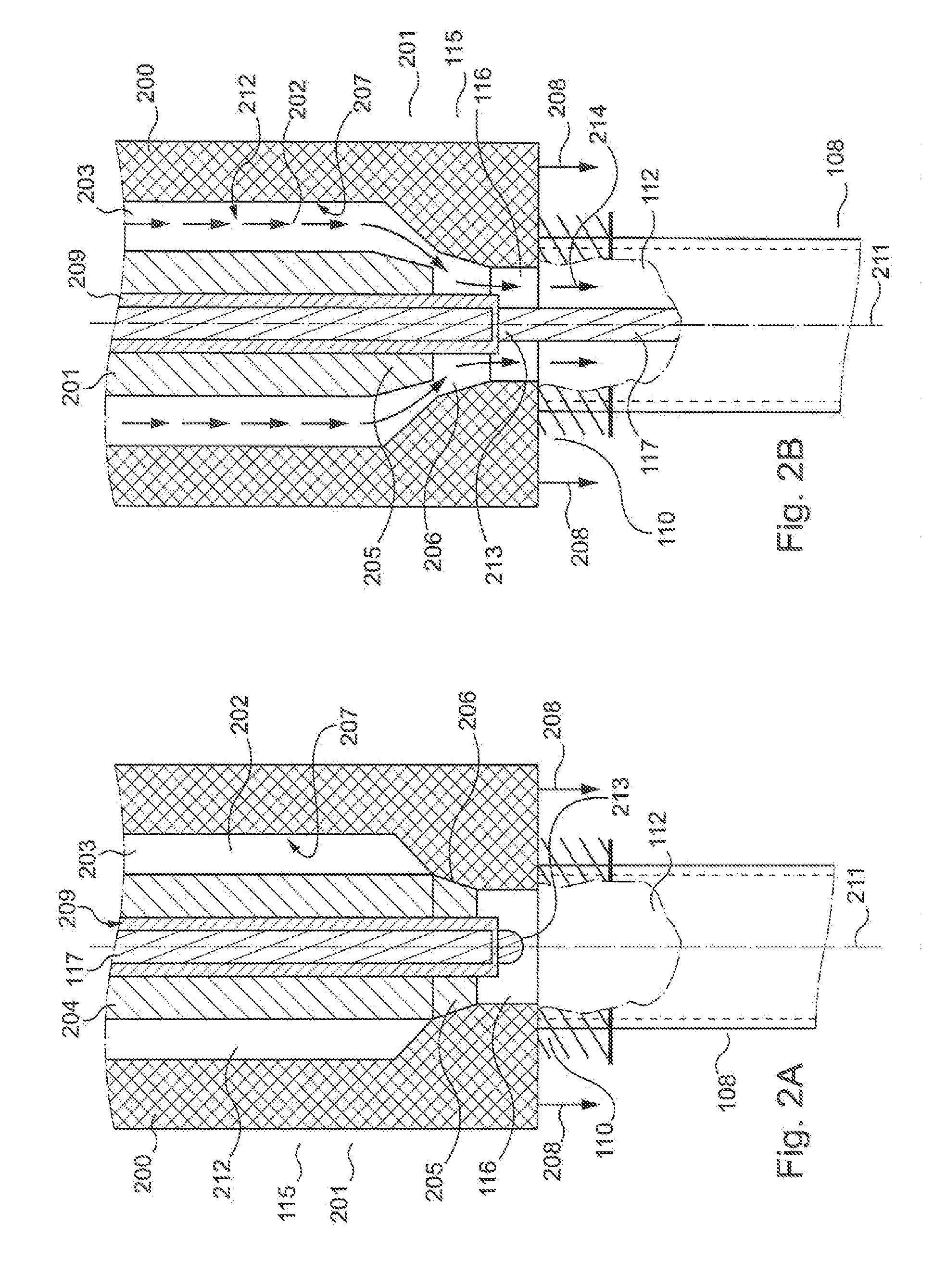 Apparatus and method for fabricating and filling containers