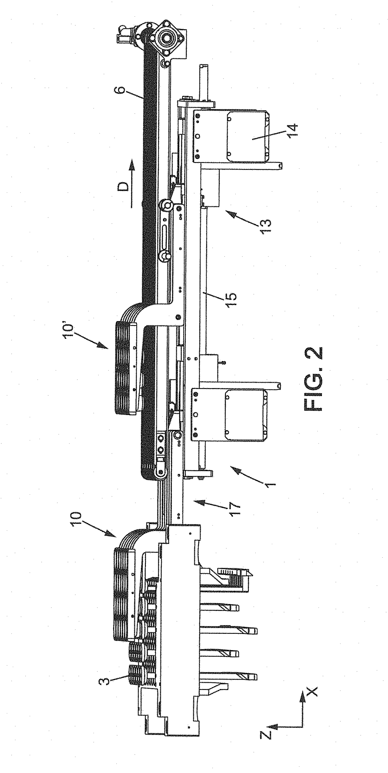 Machine and method for conveying items