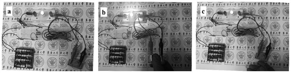 Preparation method of a flexible pressure sensor based on silver-plated polyester