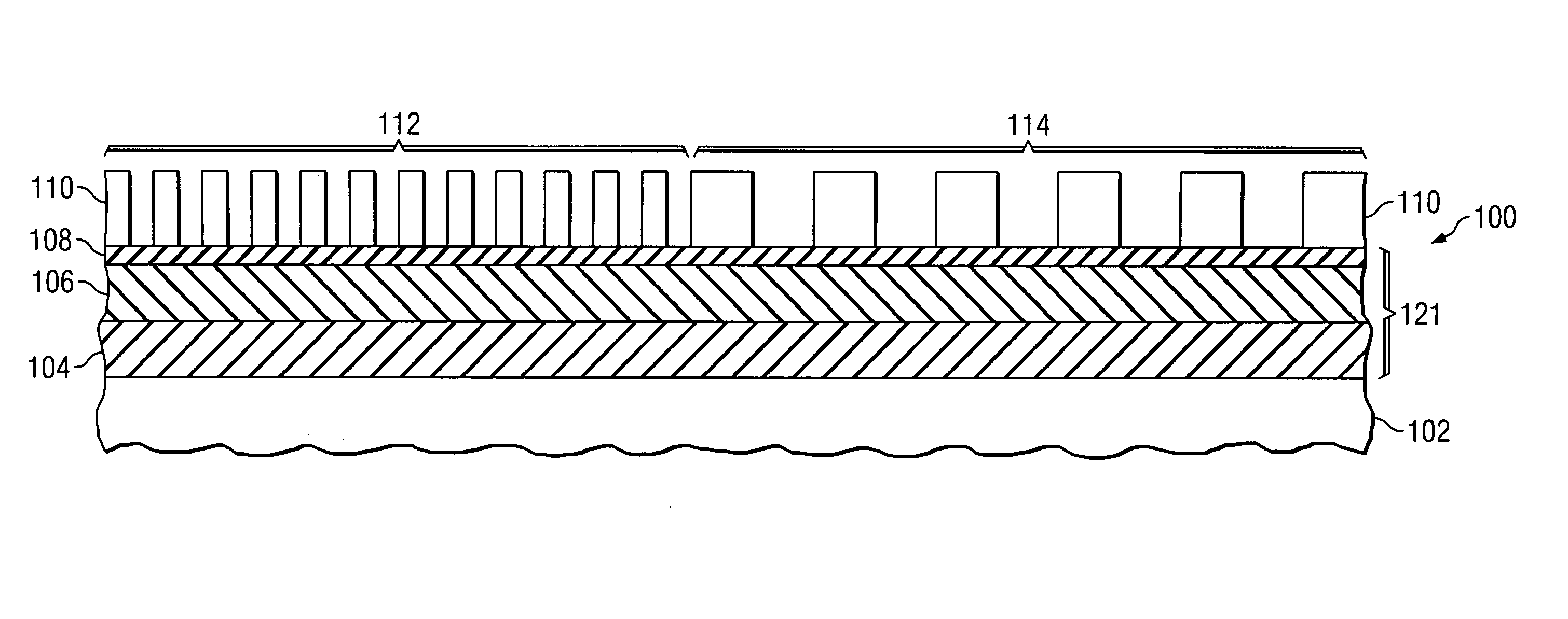 Air gaps between conductive lines for reduced RC delay of integrated circuits