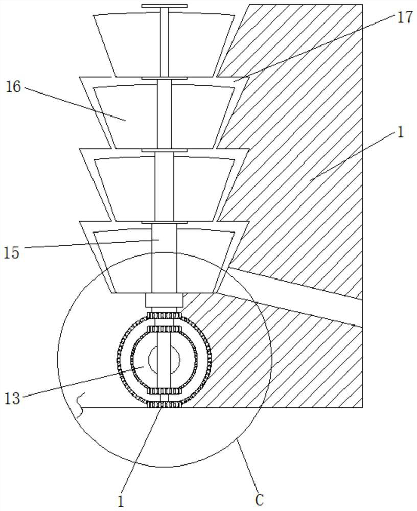 Fiber pretreatment crushing and grinding device based on mechanical transmission