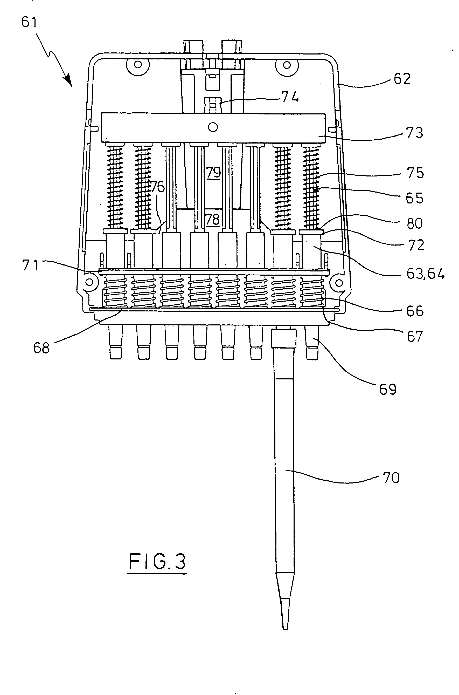 Pipetting device with an ejection device for pipette tips