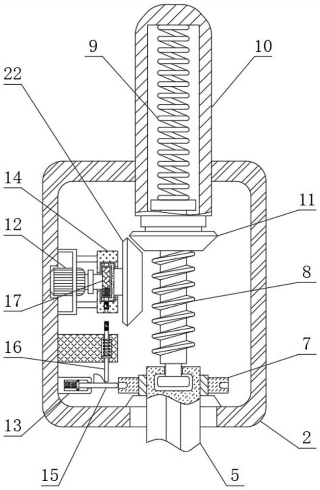 Overload automatic lifting speed reducer for settling tank