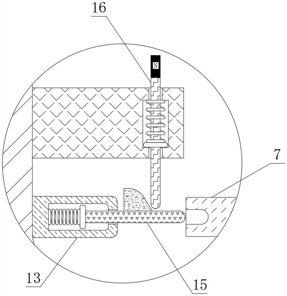 Overload automatic lifting speed reducer for settling tank