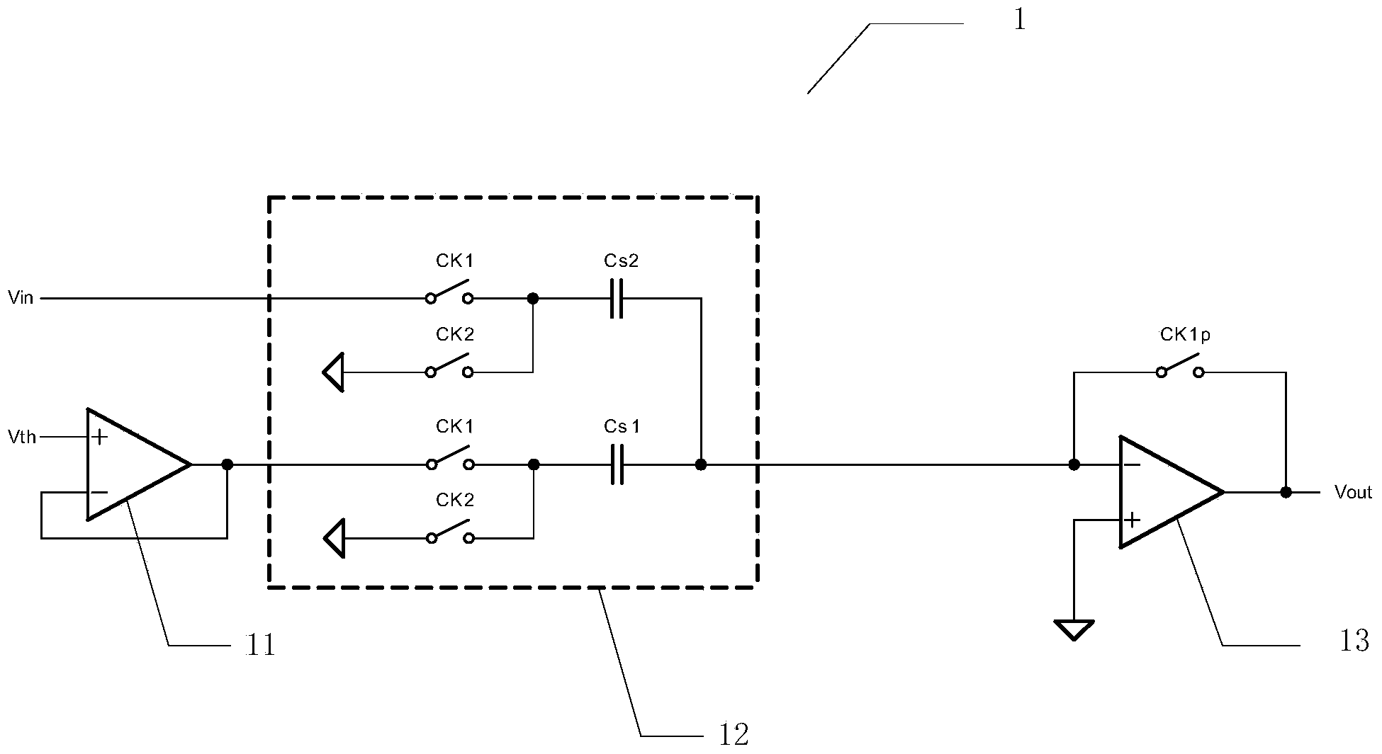 Pre-charge load-balancing switch capacitor circuit and switch capacitor comparator with same