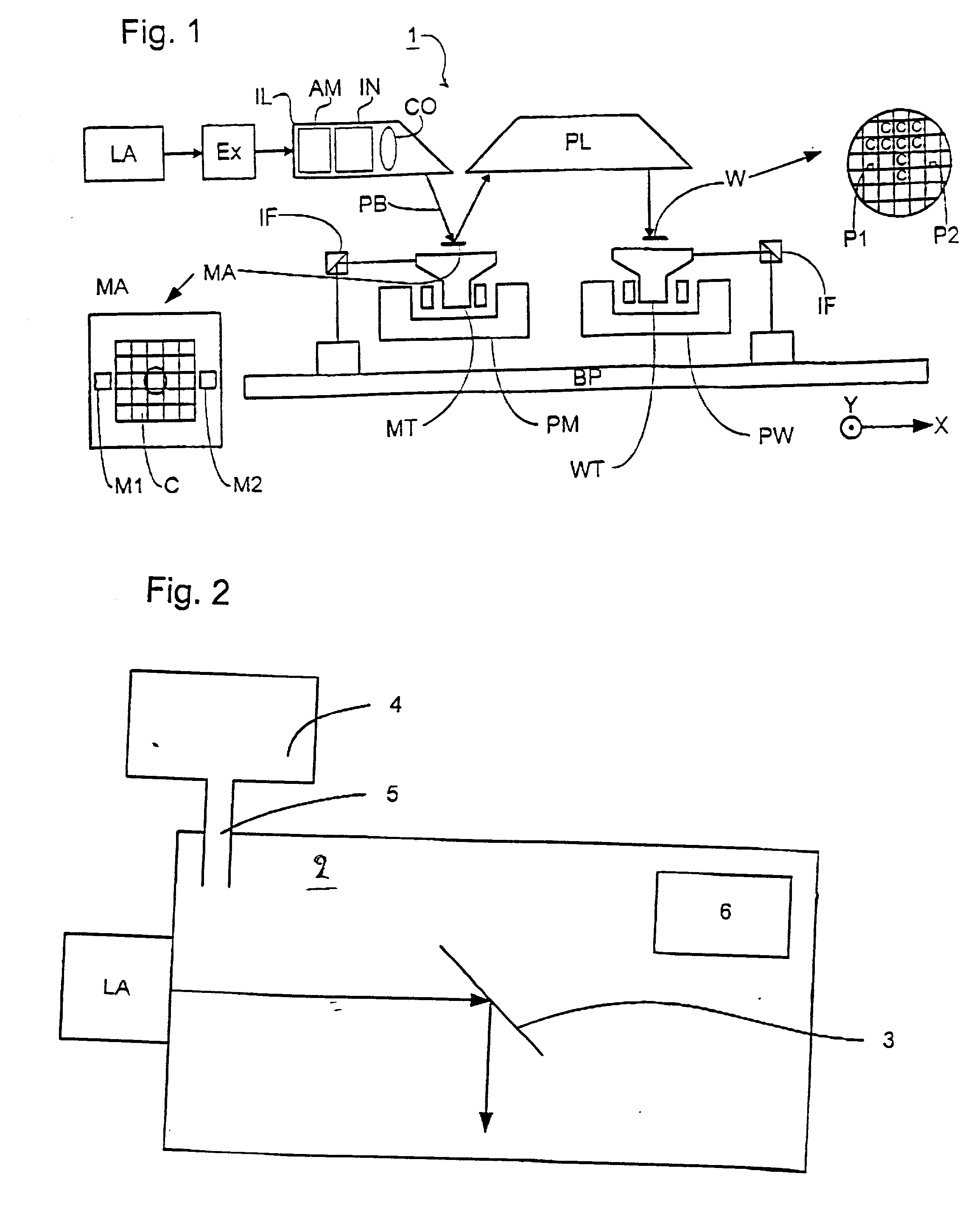 Lithographic projection apparatus, device manufacturing method, device manufactured thereby, cleaning unit and method of cleaning contaminated objects