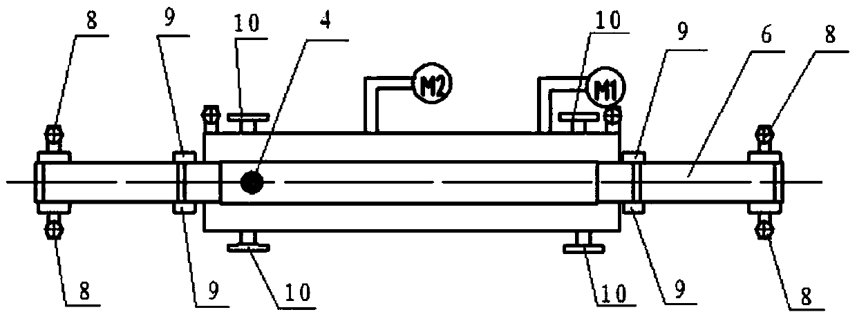 A mobile escalator step automatic cleaning method and device