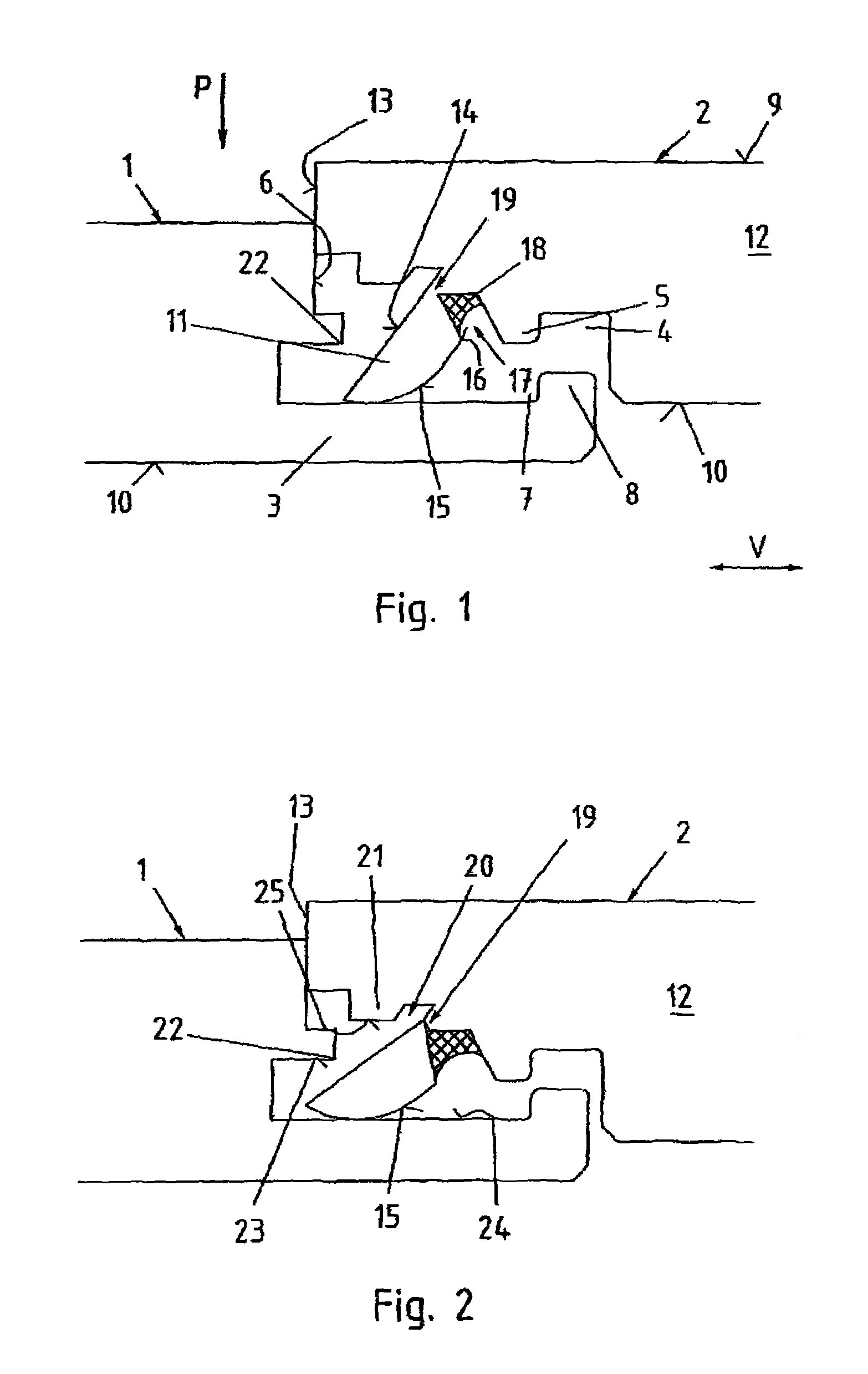 Covering from mechanically interconnectable elements
