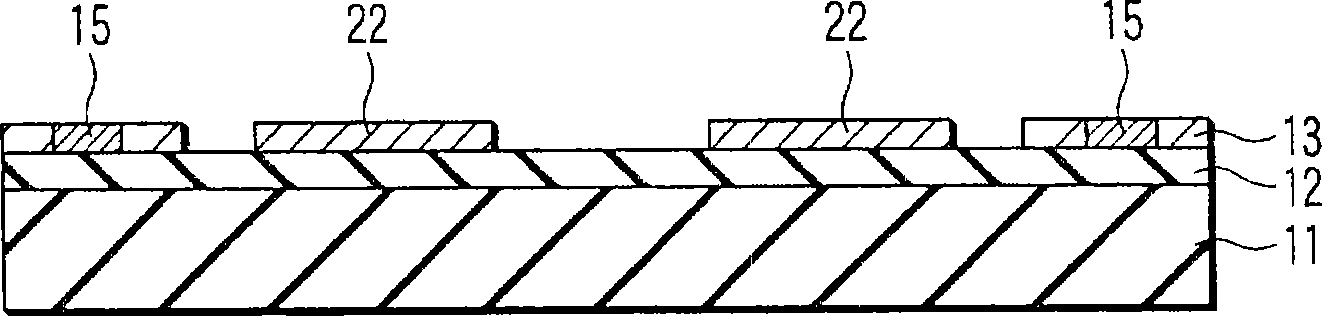 Semiconductor device including semiconductor thin film, crystallizing method for the semiconductor thin film, and crystallizing apparatus for the semiconductor thin film