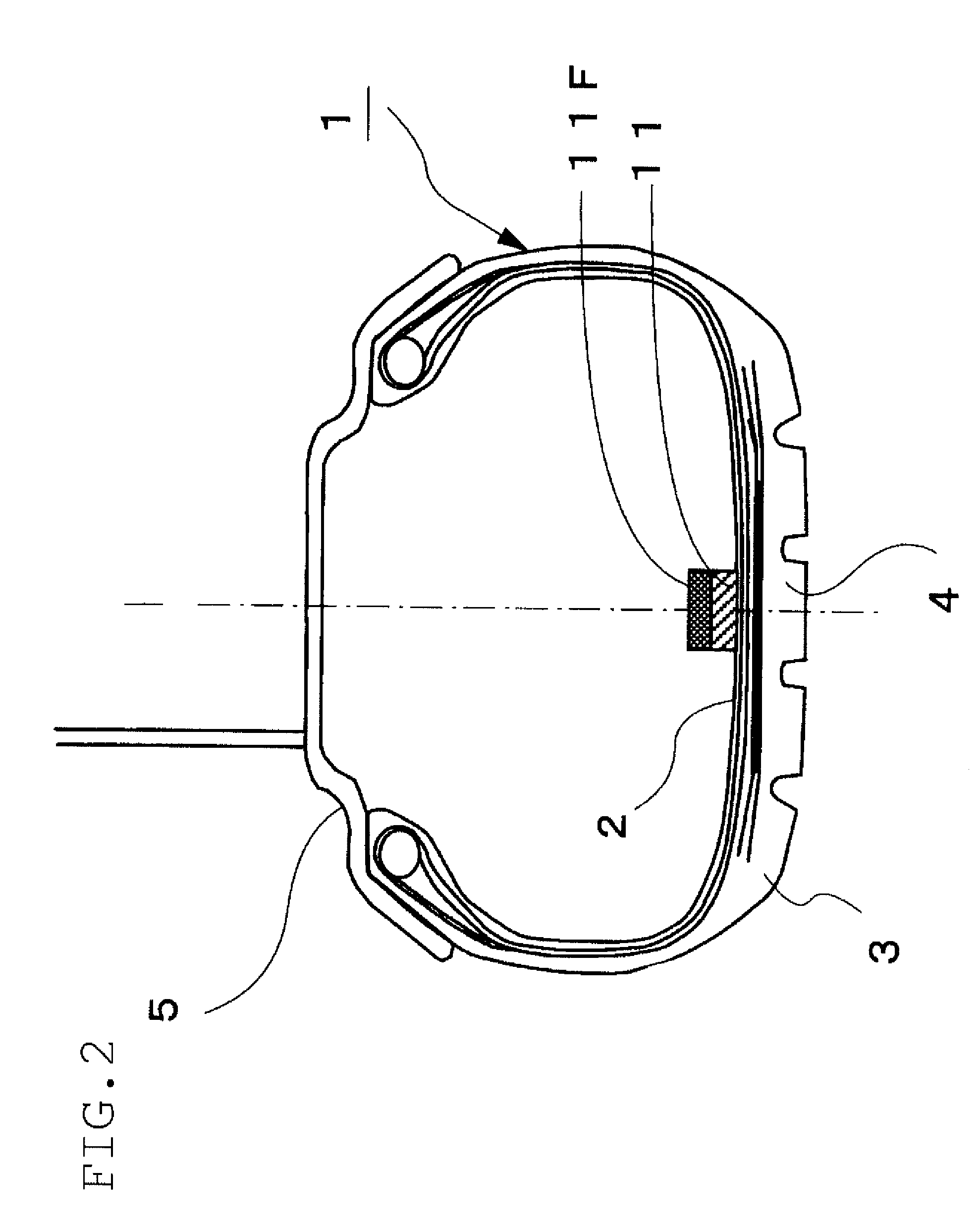 Method and apparatus for detecting wear of tire