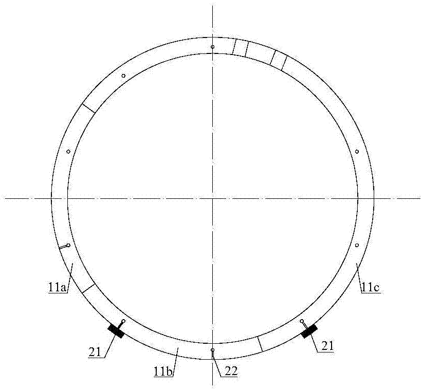 Inverted arch supporting assembly suitable for shield-type TBM tunnel prefabricated segmental lining structure