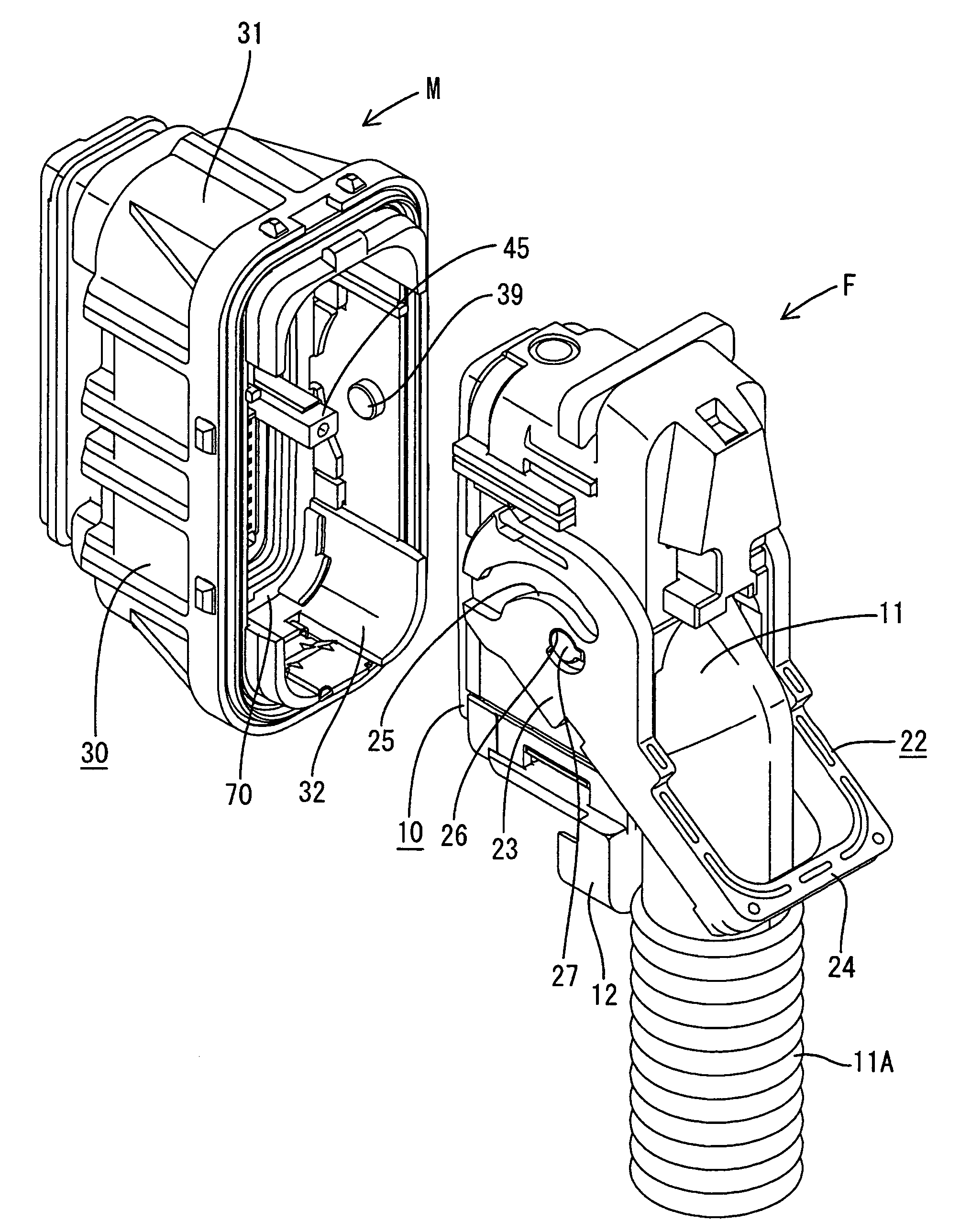 Connector with a moving plate