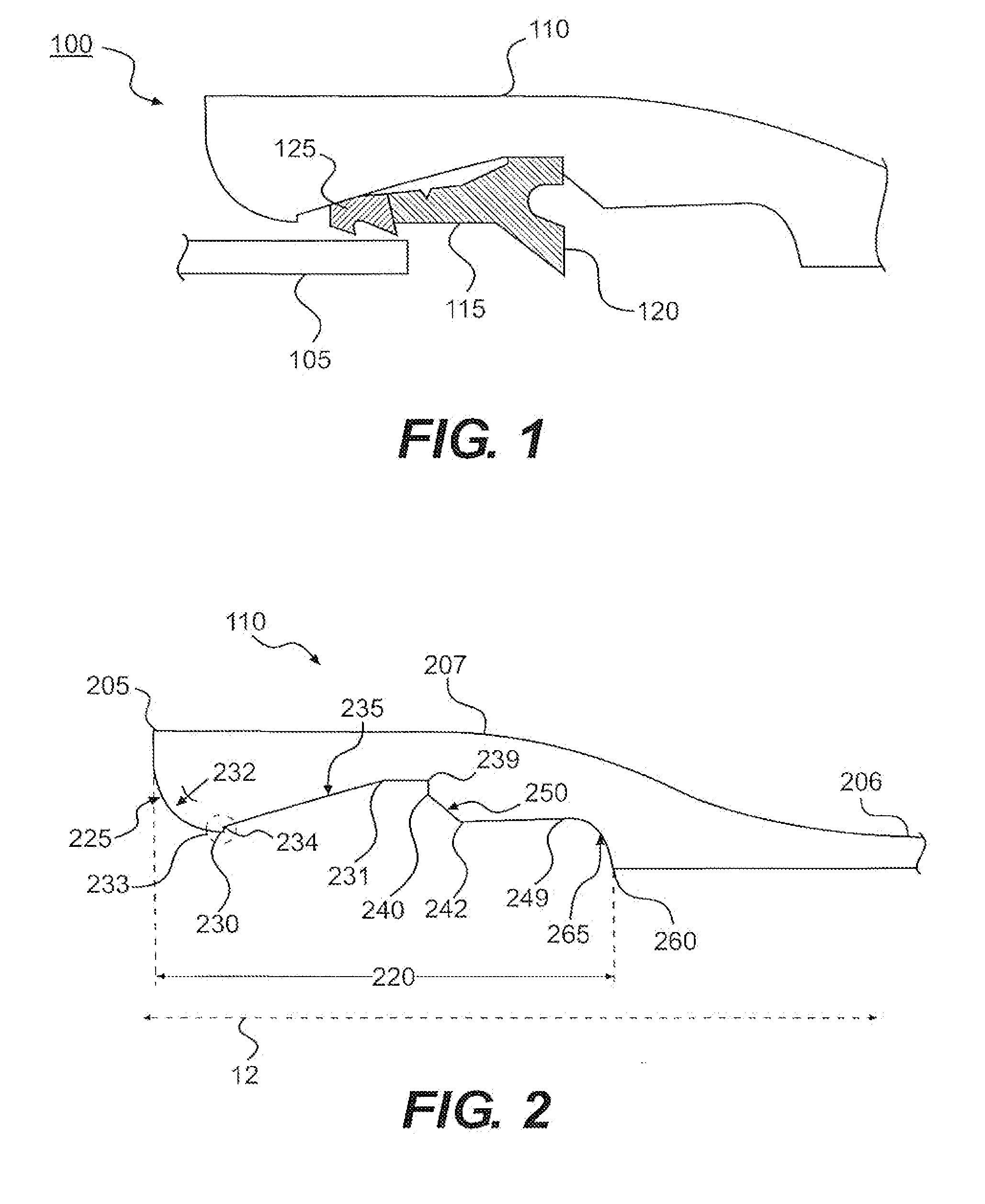 Simplified low insertion force sealing device capable of self restraint and joint deflection