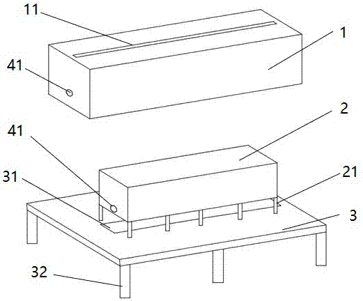 Burner head structure for a gas grill