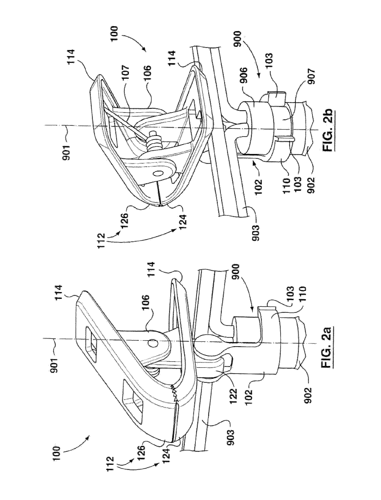 Mounting apparatus for light socket