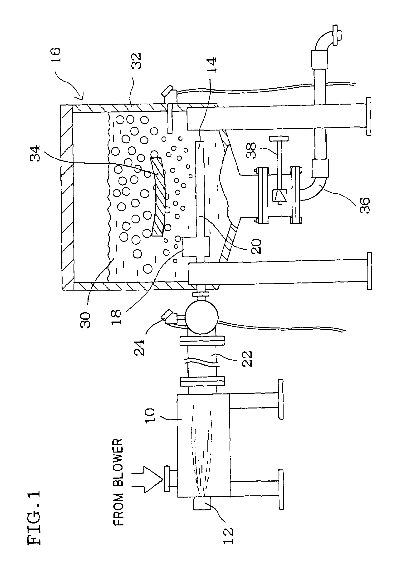Hot air blowing type fluidized-bed furnace, rotary heat-treatment furnace, heat-treatment apparatus, and method of heat treatment