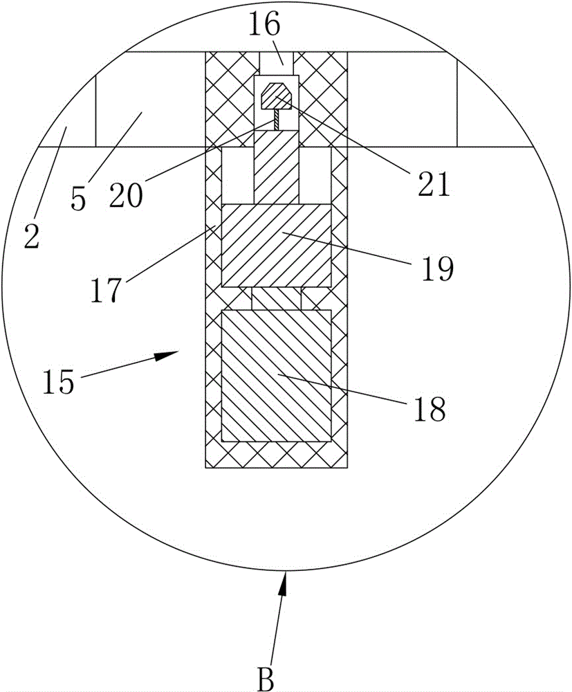 Cake tearing machine under column pressure