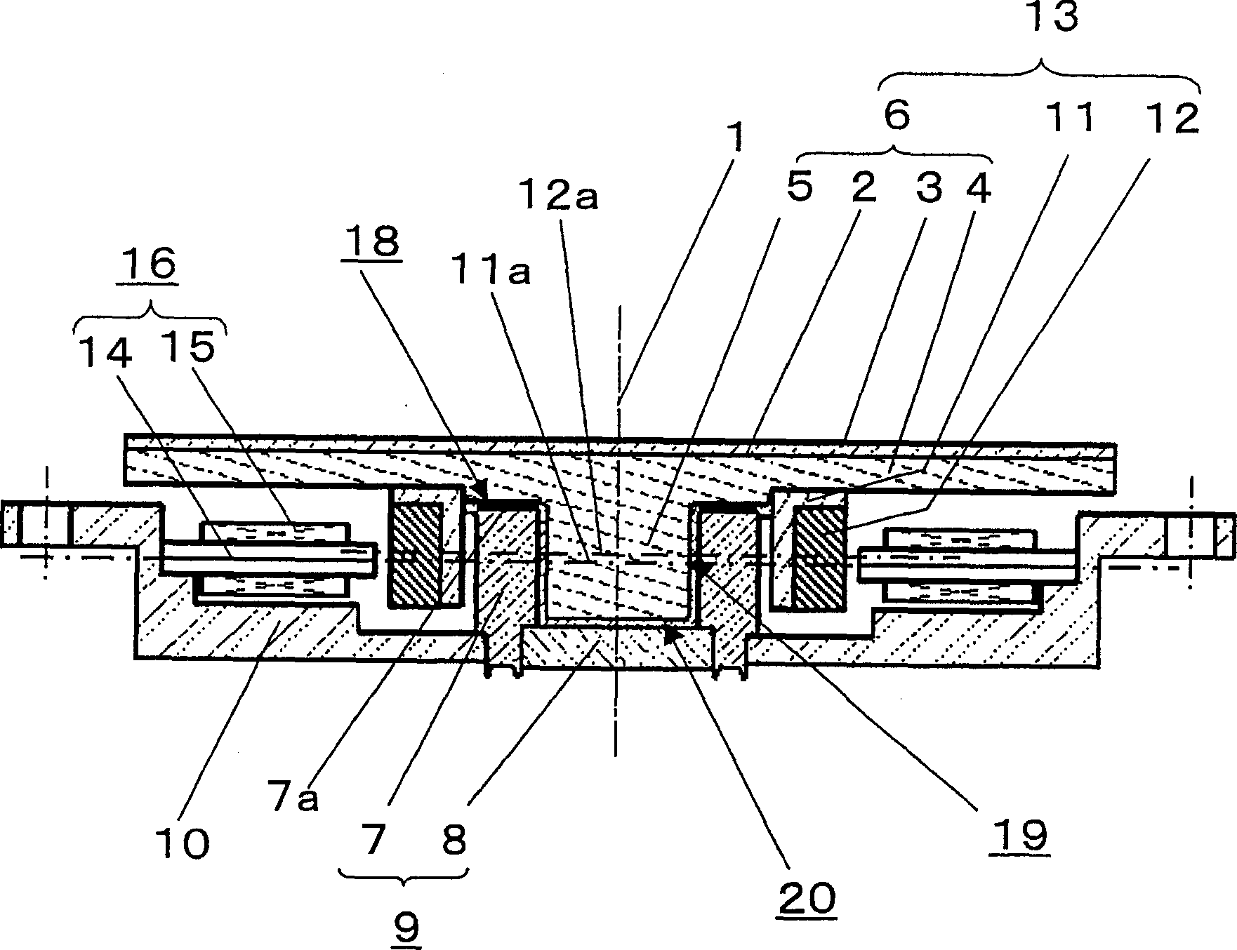 Spindle motor, information recording and reading device with same, and spindle motor mfg. method