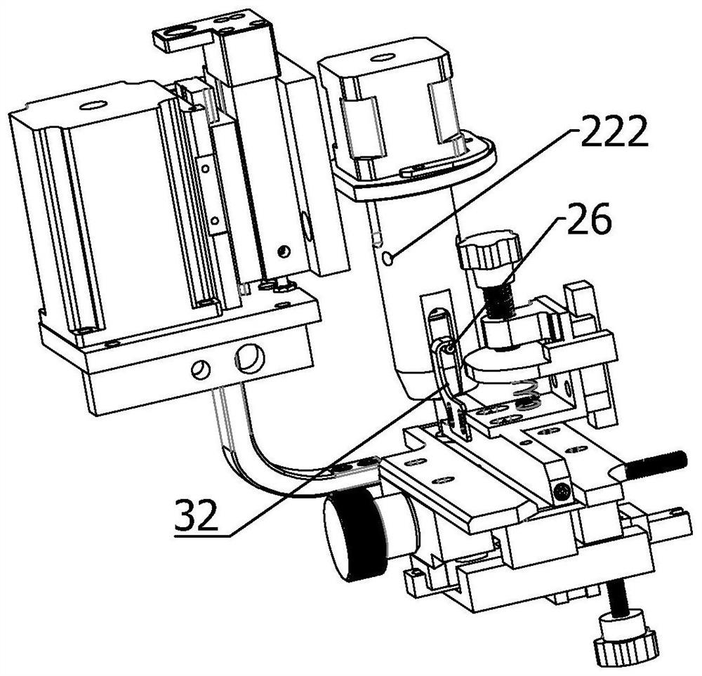 A buckle feeding device for a sewing machine