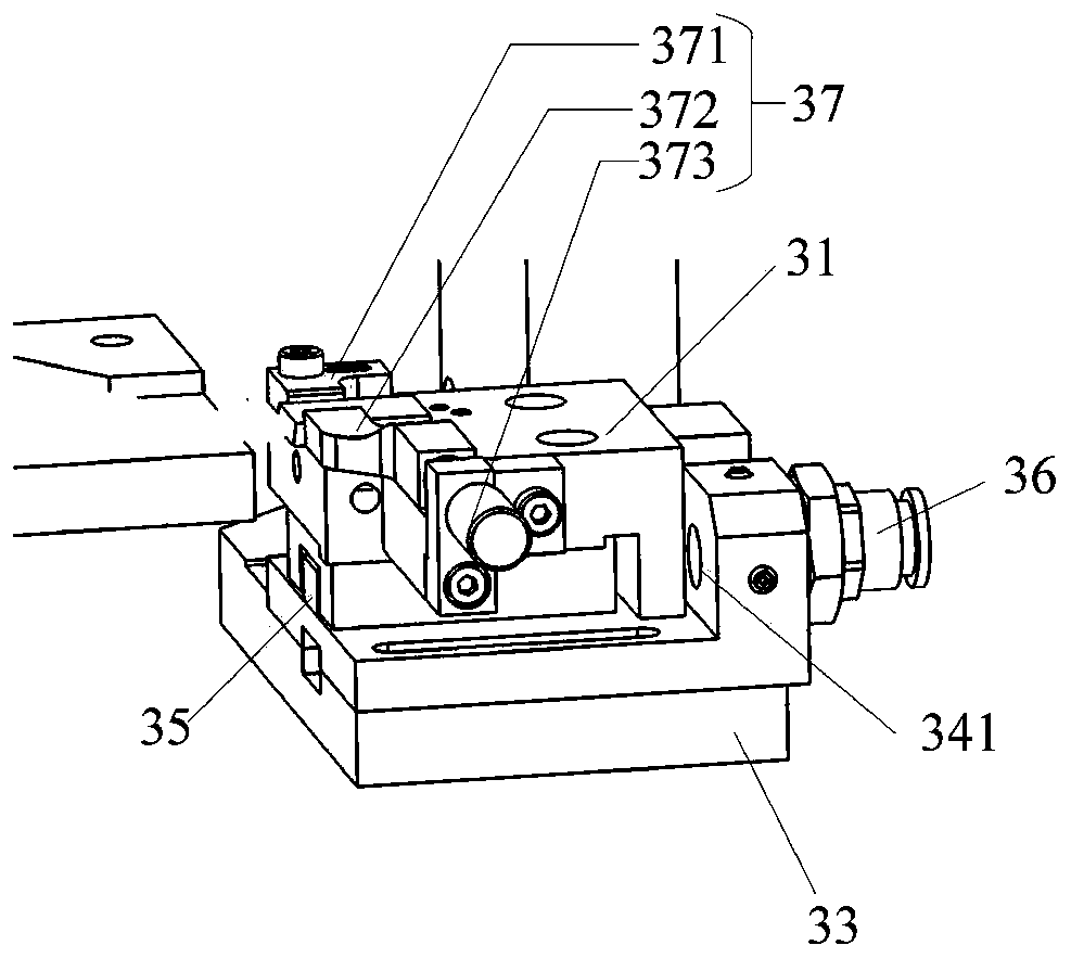 A coupling dispensing system and coupling dispensing method