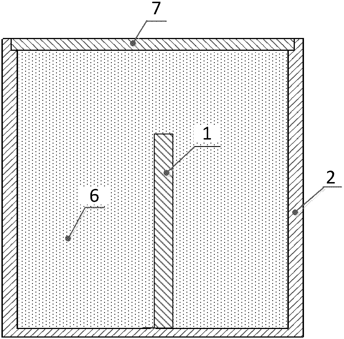 Vacuum-sealed structure and manufacturing method thereof