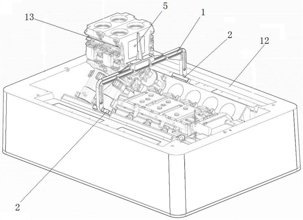 Auxiliary assembly tool for correcting perpendicularity and deflection of lower core of main body core