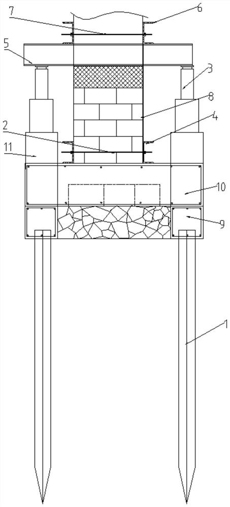 House integral jacking device