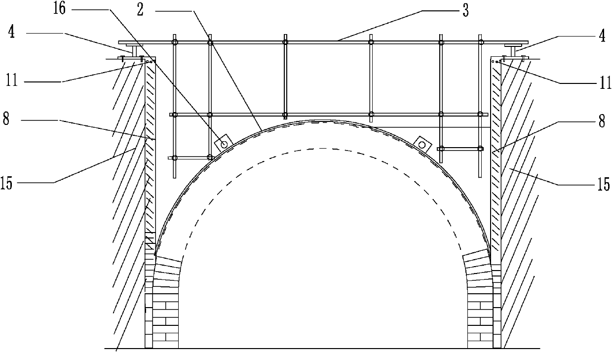 Flue arch crown online opening pipe connecting method for smoke waste-heat utilization of coke oven