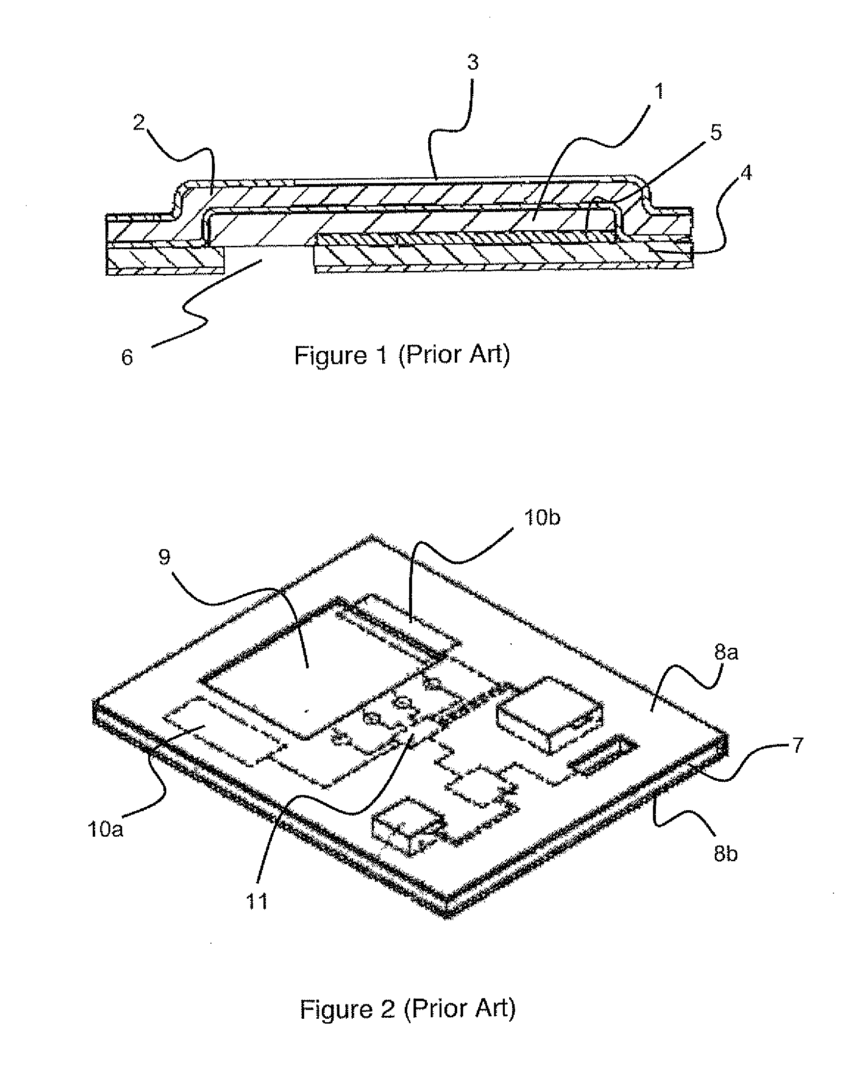 Device and method for determining an excretion flow rate of a body fluid of a person or an animal