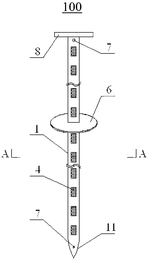 Synchronous sampling device and method for stratified pore water and surface water