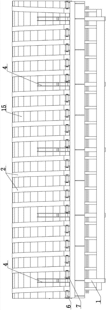 Pulling belt type round log splicing machine and round log splicing method