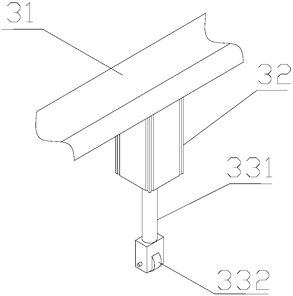 Device for automatically adjusting straightness of mandril of optical fiber preform as well as and adjustment method