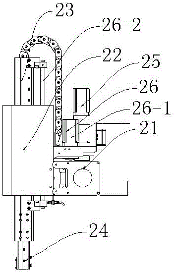 Automatic charging and discharging mechanism