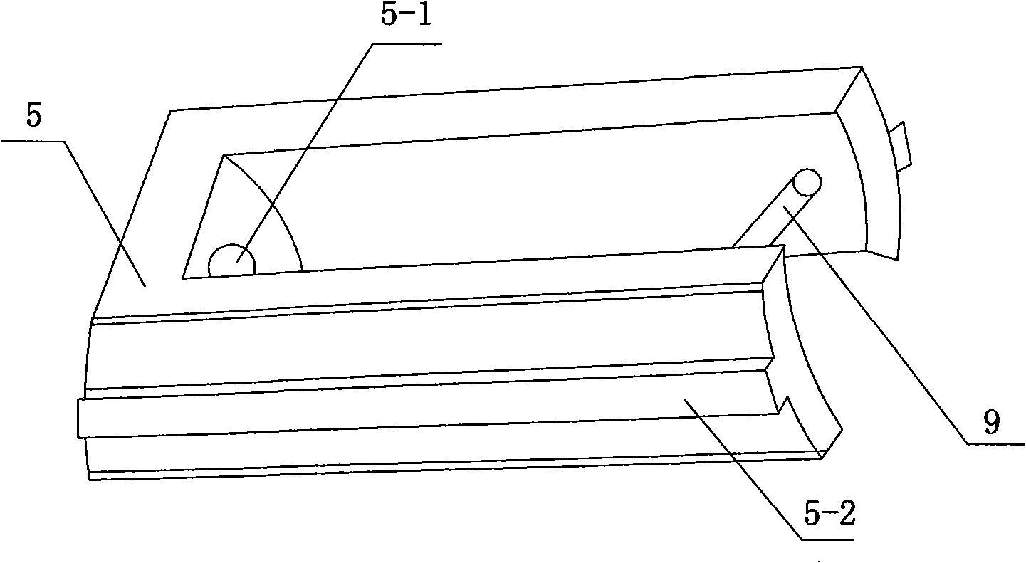Automatic tensile-force compensator of soft part