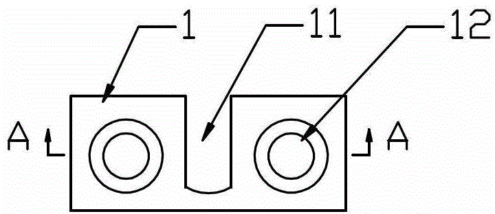 Auxiliary mechanism on disk slitting machine