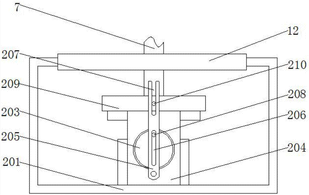 Corner cutting device for manufacturing computer circuit board