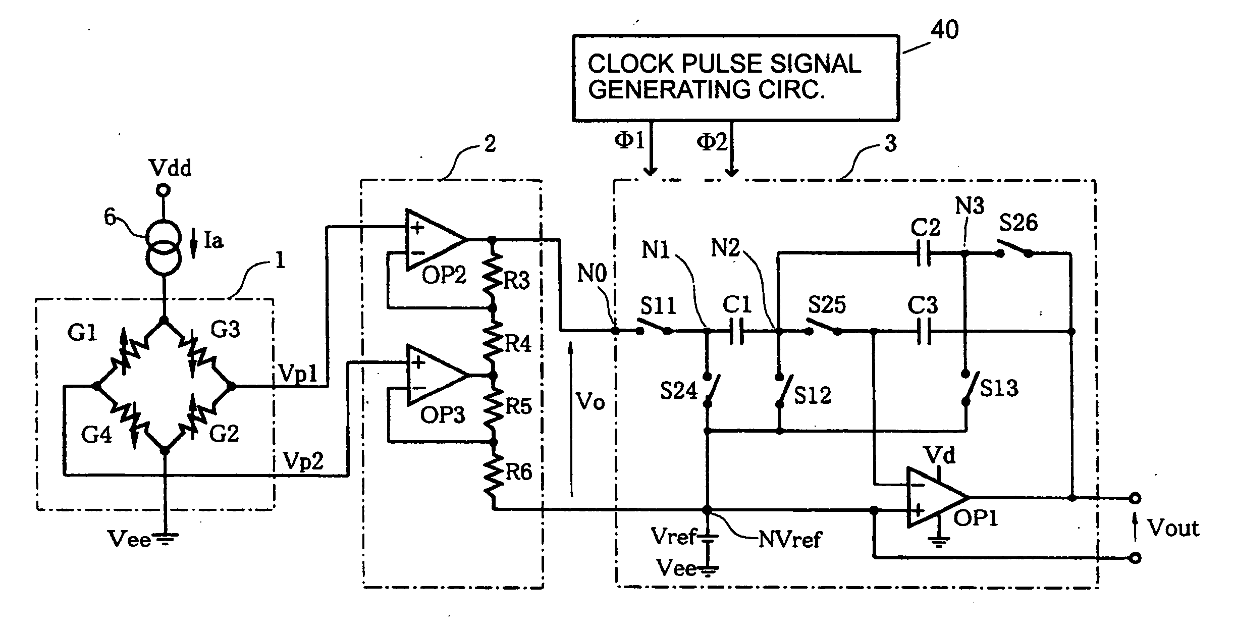Switched-capacitor low-pass filter and semiconductor pressure sensor apparatus incorporating the filter