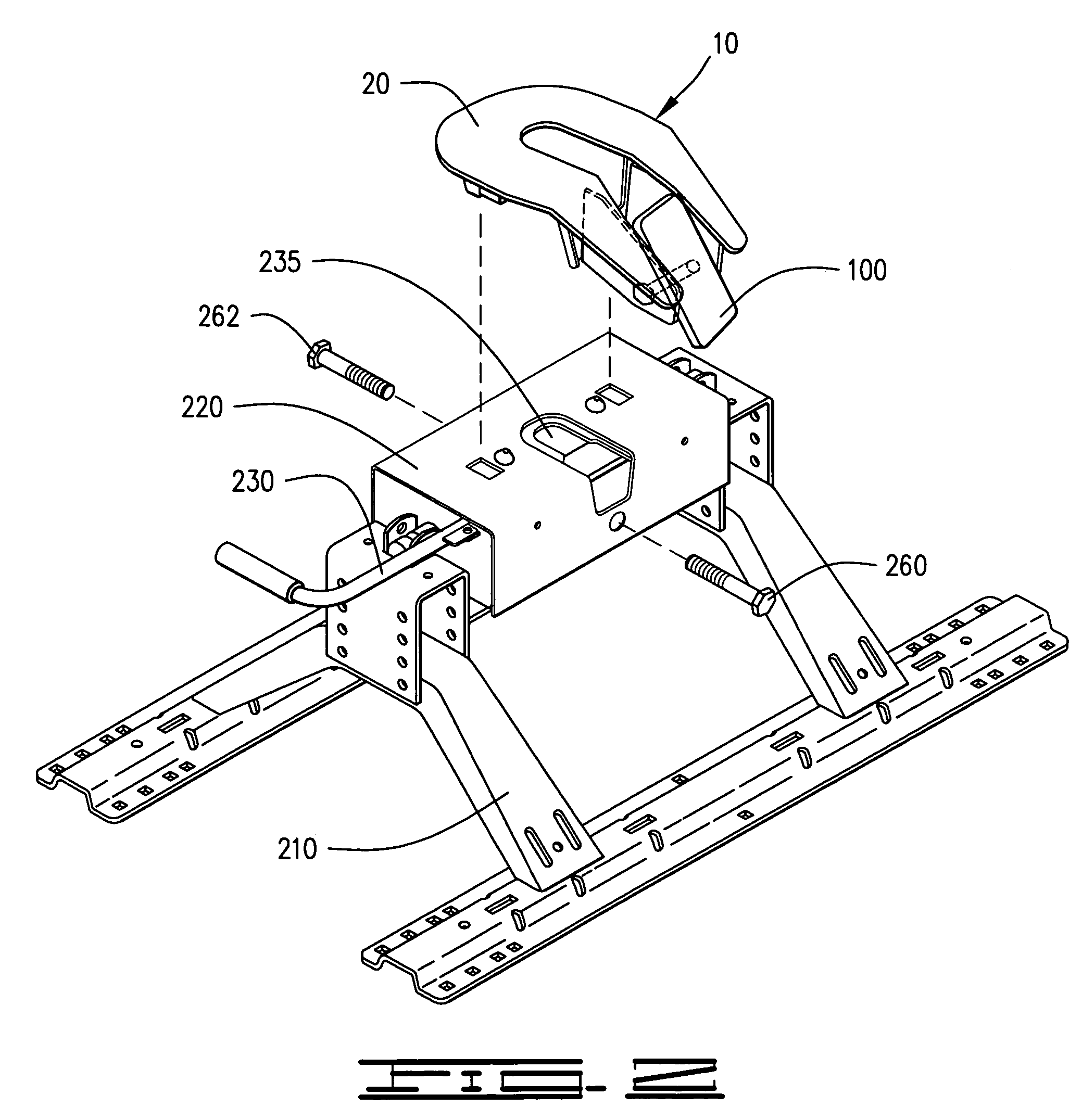 Fifth wheel hitch device with pivotal locking ramp