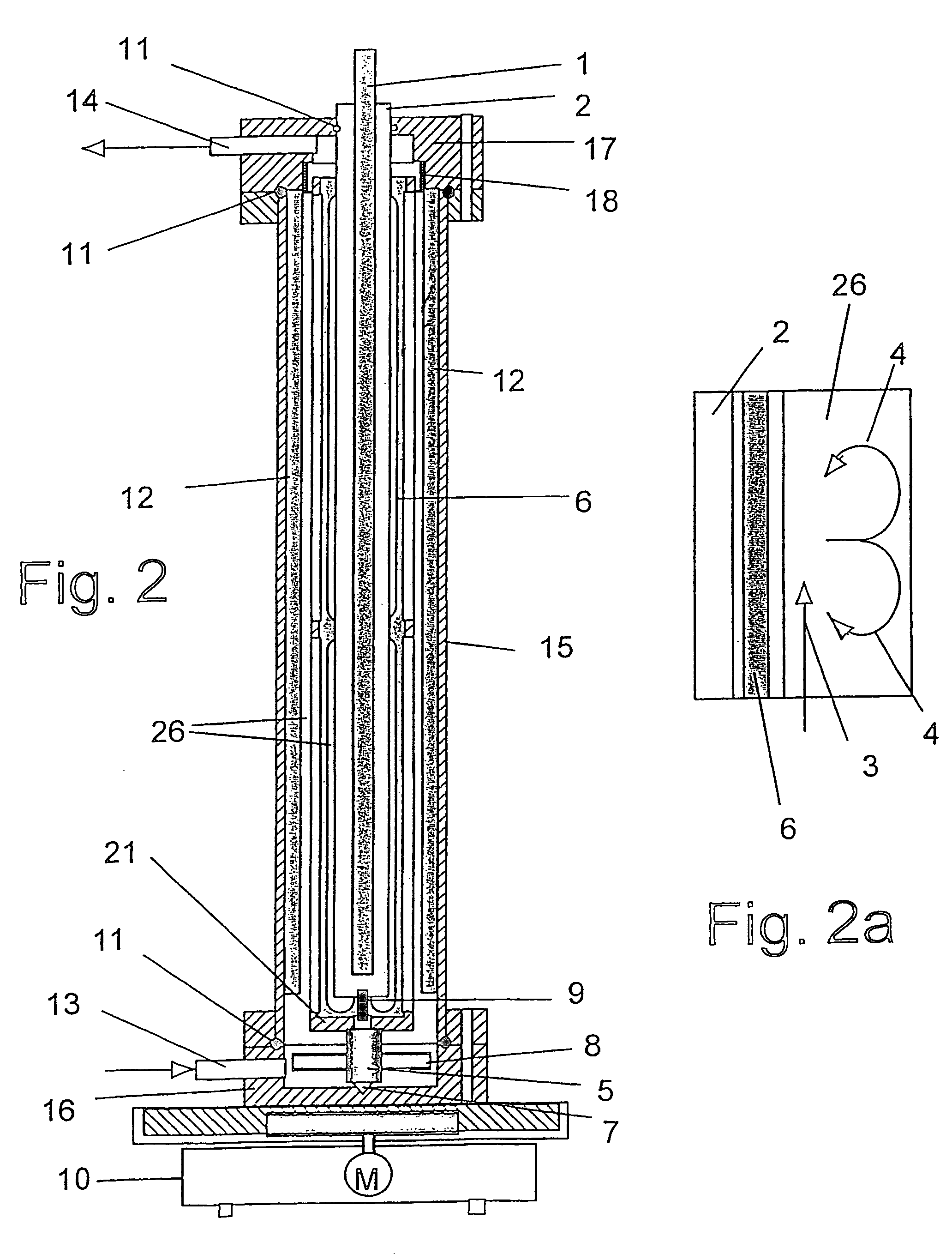 Apparatus for irradiating liquids