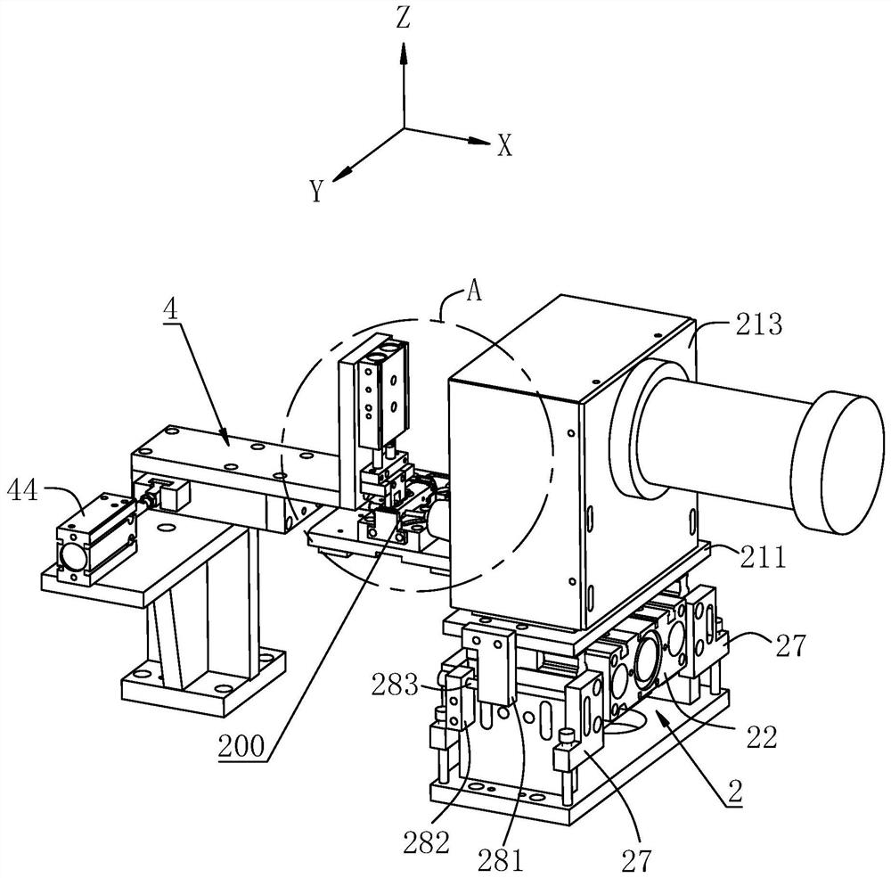 Spin riveting machine and abutting device thereof