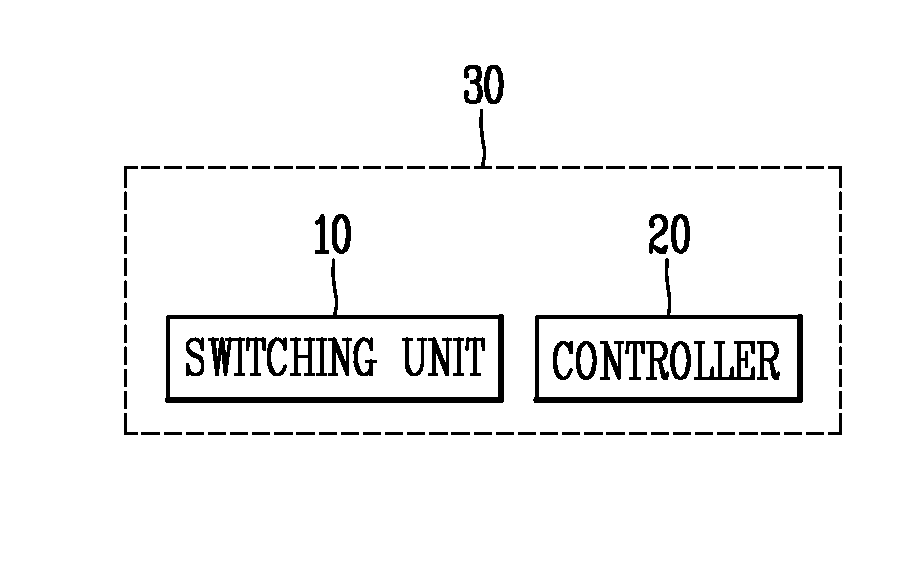 Circuit breaker and method of controlling the same