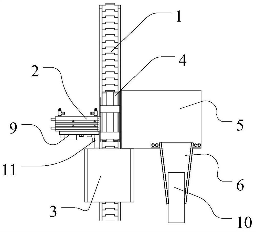 Cigarette carton removing device with elevator