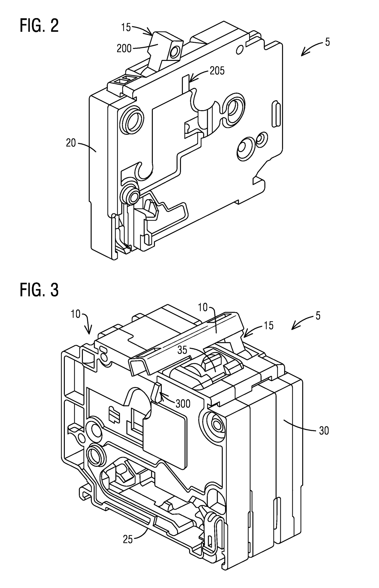 Apparatus and method of blocking and unblocking a breaker handle of a circuit breaker